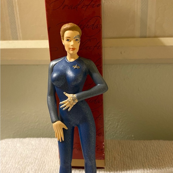 StarTrek Hallmark Keepsake Ornament Figures Lot - Picture 5 of 16